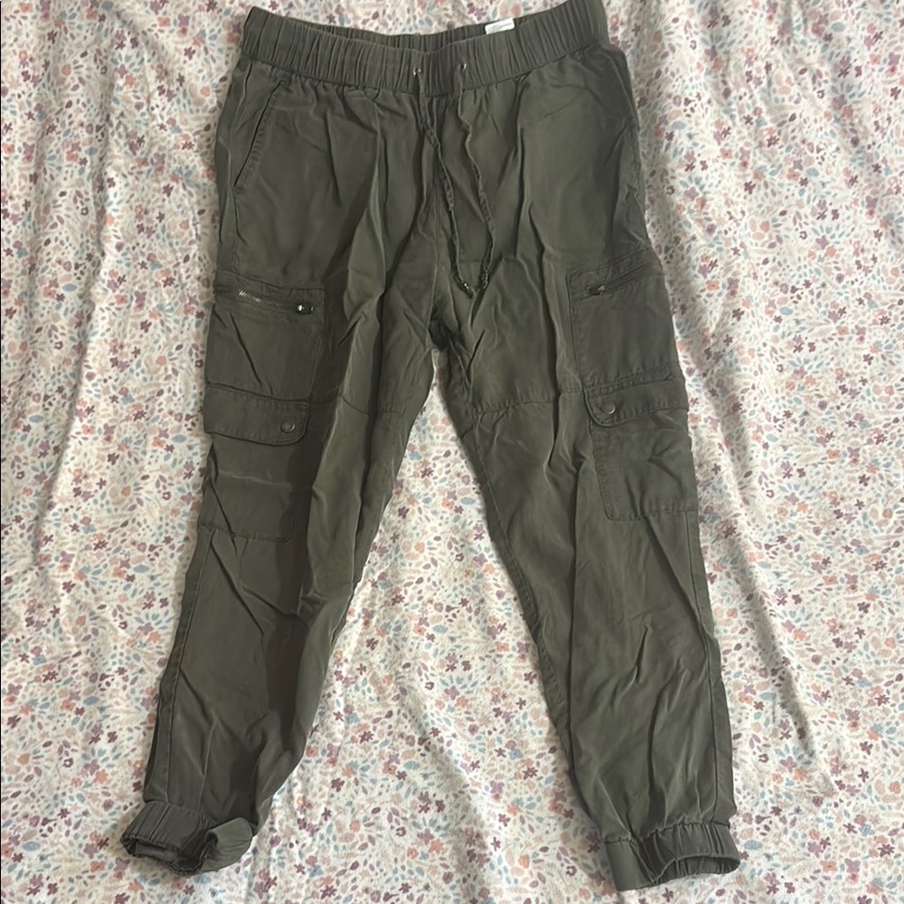 Olive Green Women’s Cargo Pants